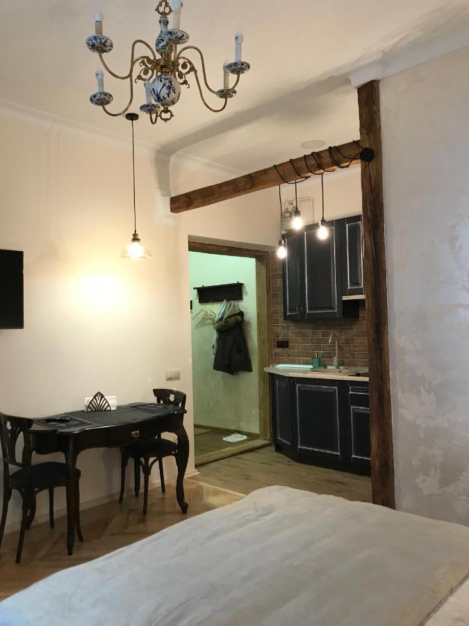 Apartament Tugan Baranovskogo Lviv Eksteriør bilde